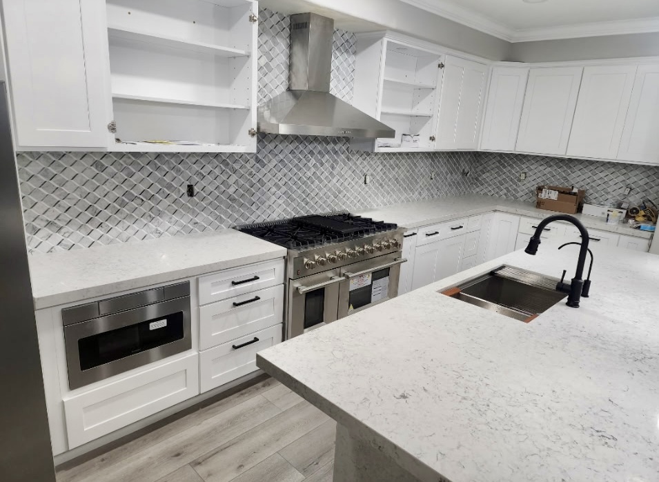 Modern Kitchen — Quartz Island